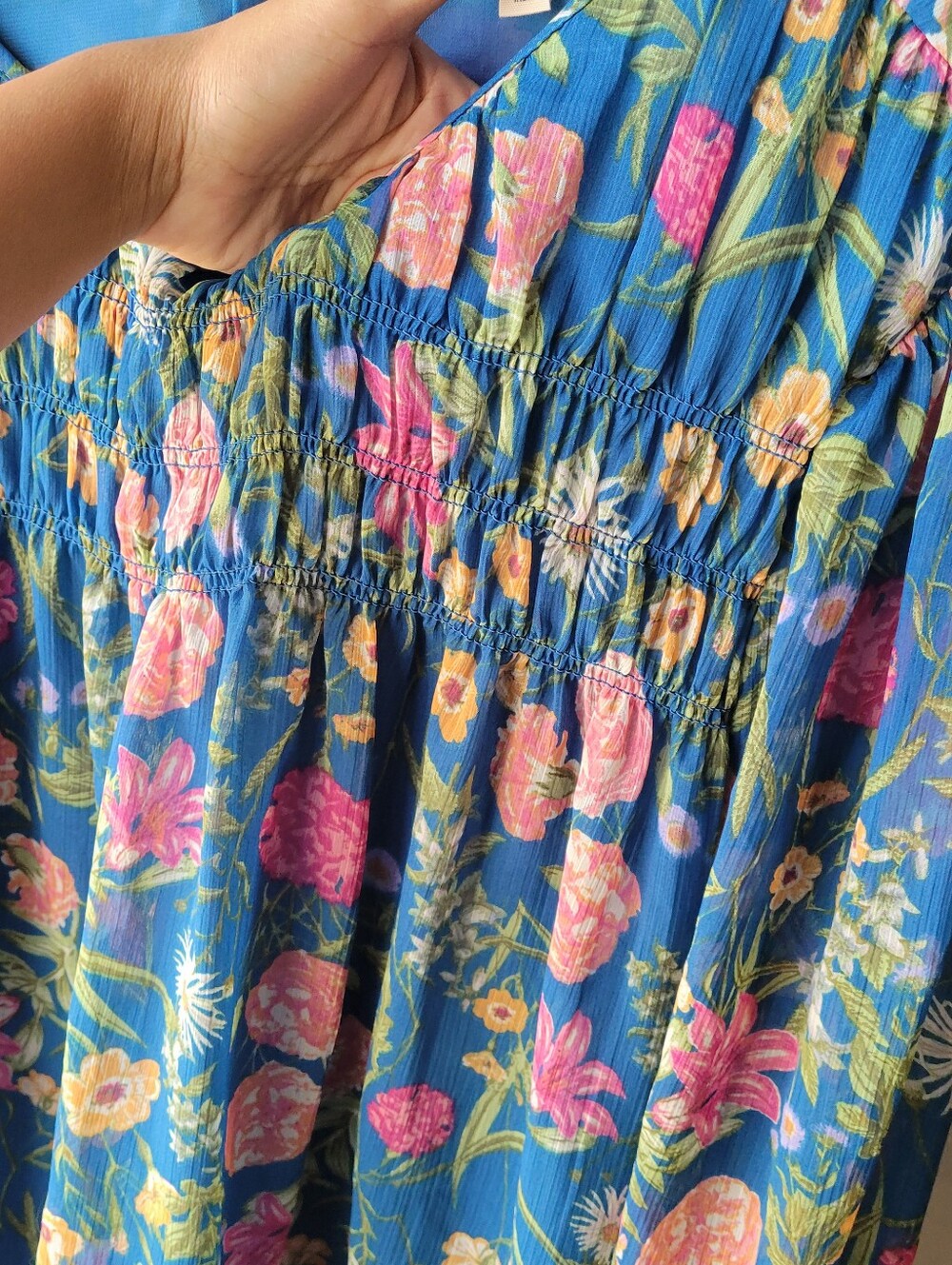 Terra & Sky Women’s Plus Size Smocked Chiffon Top Size 1X - Picture 9 of 10